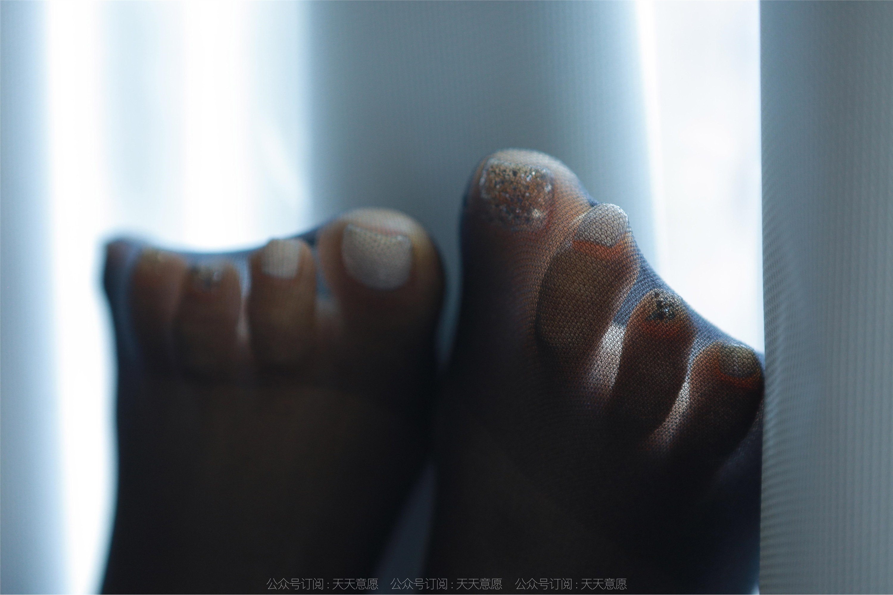 IESS异思趣向  2022.11.27 丝享家 1281 美子《嘿丝灰裙》